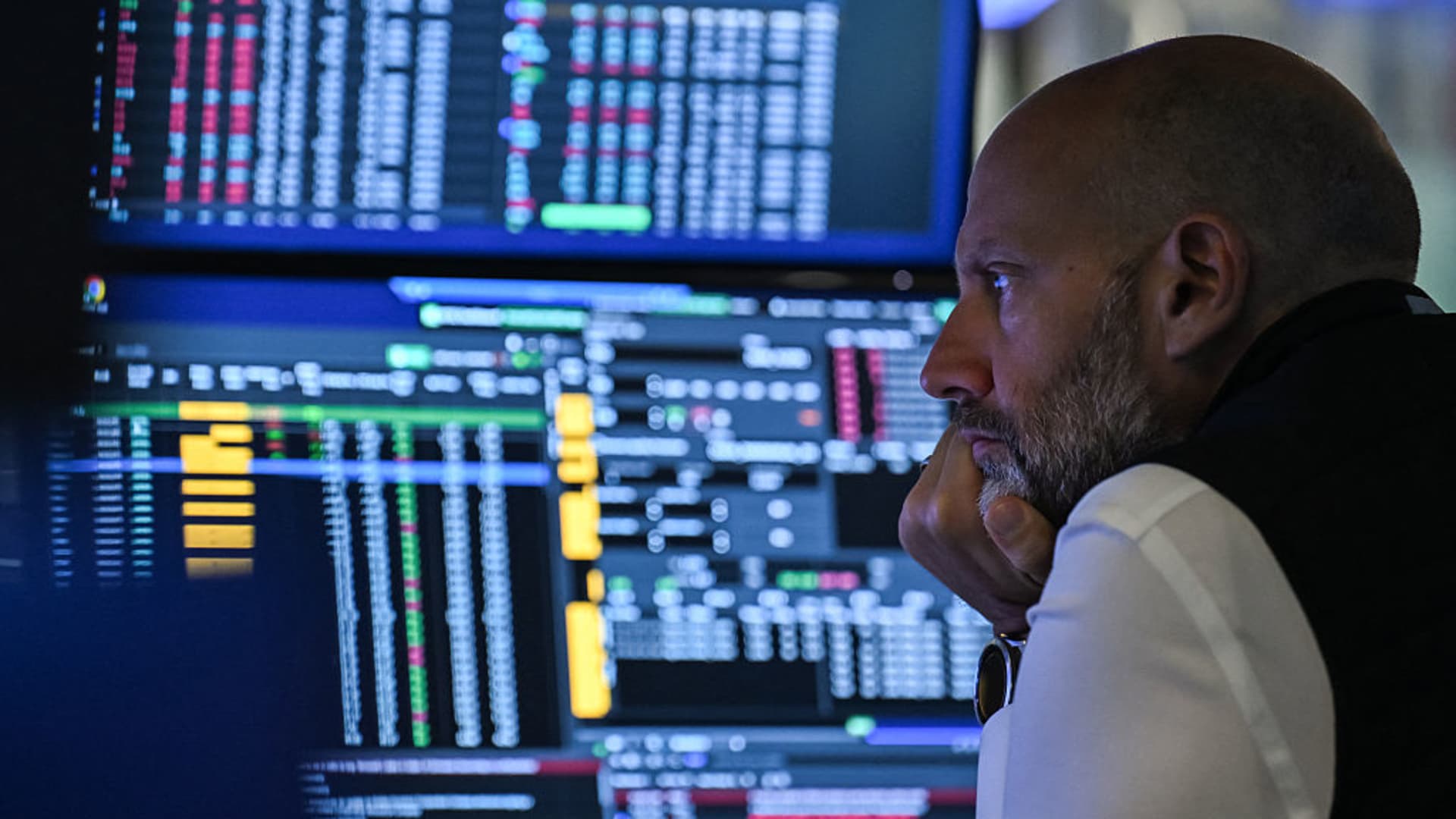 Featured image for Earnings Season Insights: What Investors Should Watch