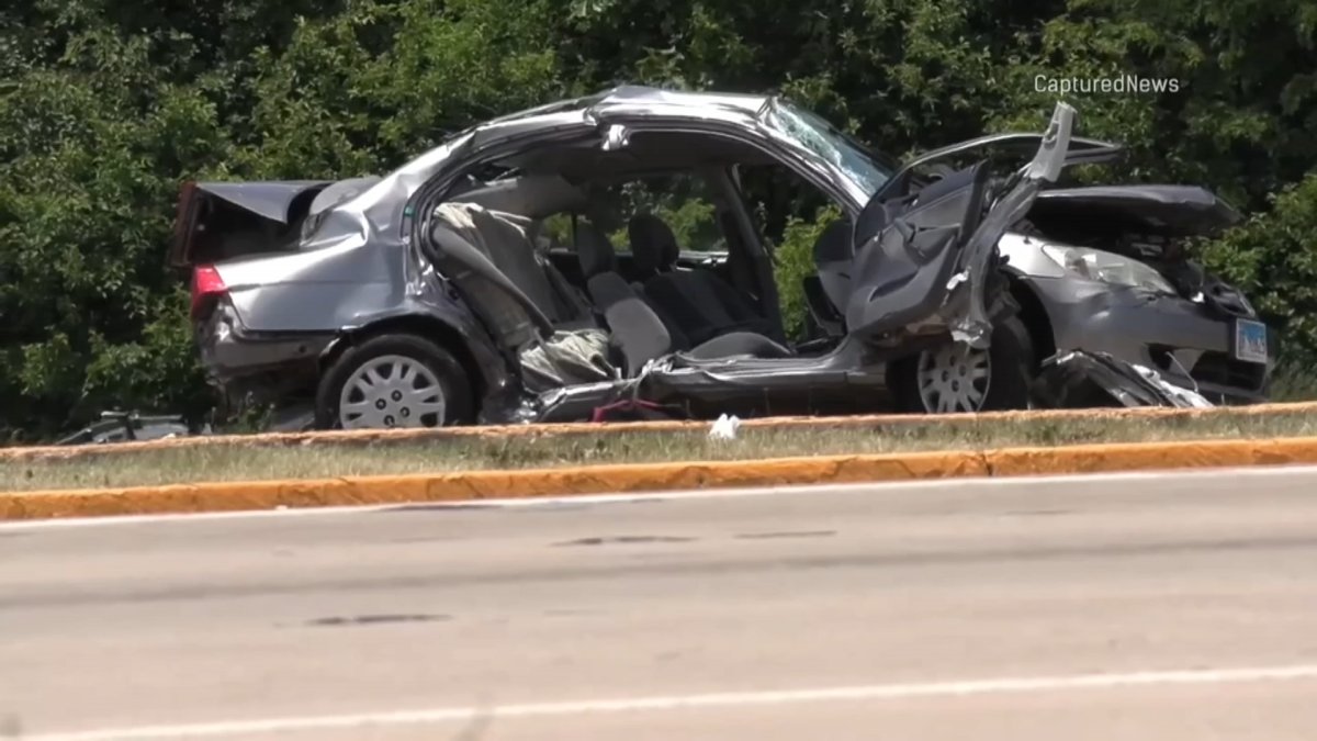Hoffman Estates crash: Man charged with felony DUI and reckless driving after 2 teens killed.