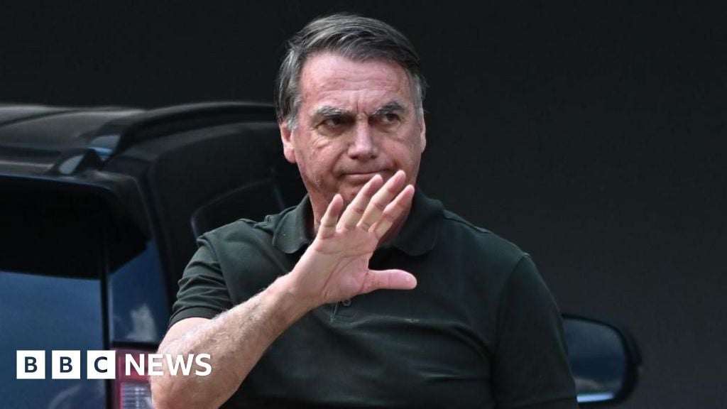 Featured image for Brazil's Bolsonaro Receives Second Surgery for Persistent Hiccups and Supports Son's Presidential Bid