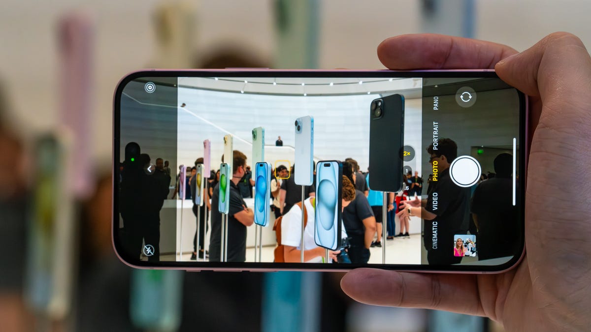 Featured image for Decoding Apple's iPhone 15 Pro: Camera terms, gaming power, and battery life concerns