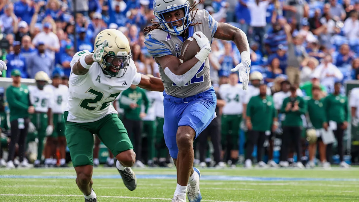 Featured image for Memphis Stuns No. 18 USF to Keep Playoff Hopes Alive