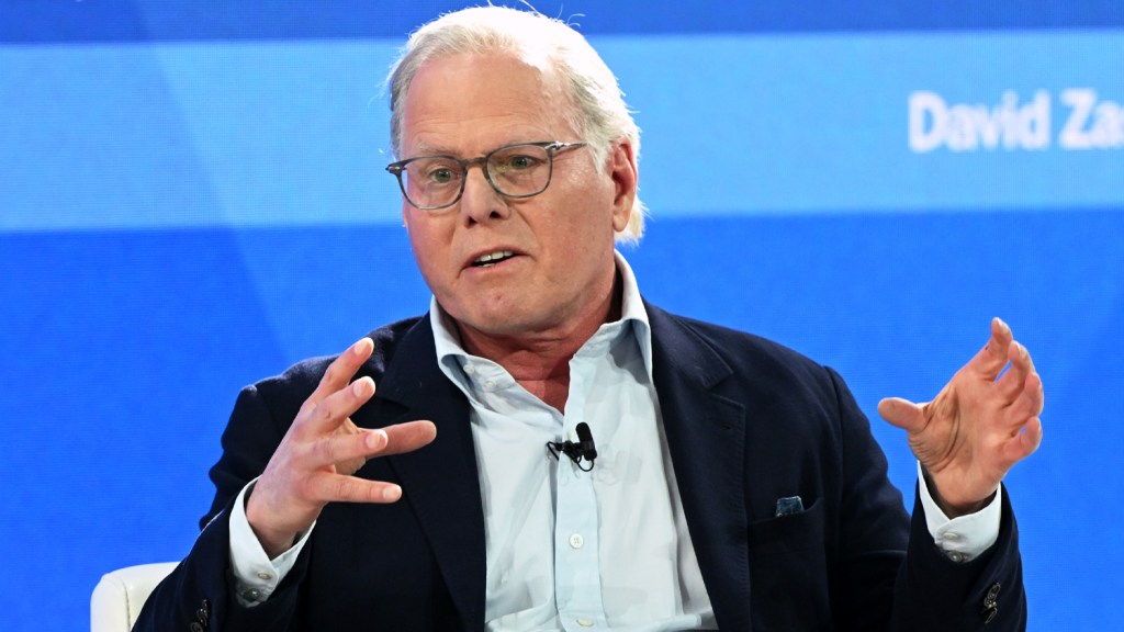 Featured image for "Warner Bros. Discovery CEO's 2023 Pay Package Nears $50 Million Despite Company Losses"