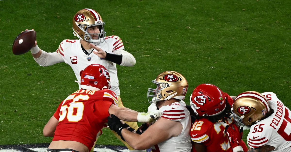 "Super Bowl Streaming Woes: Troubles and Triumphs"