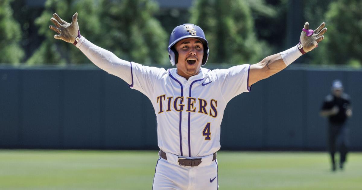 Featured image for LSU's Milam Hits Walk-Off Homer to Defeat Wofford in NCAA Regional
