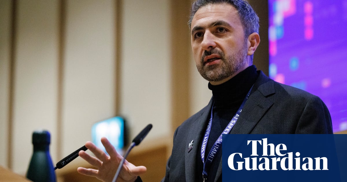 Featured image for "Microsoft Taps DeepMind Co-founder to Lead New AI Division"