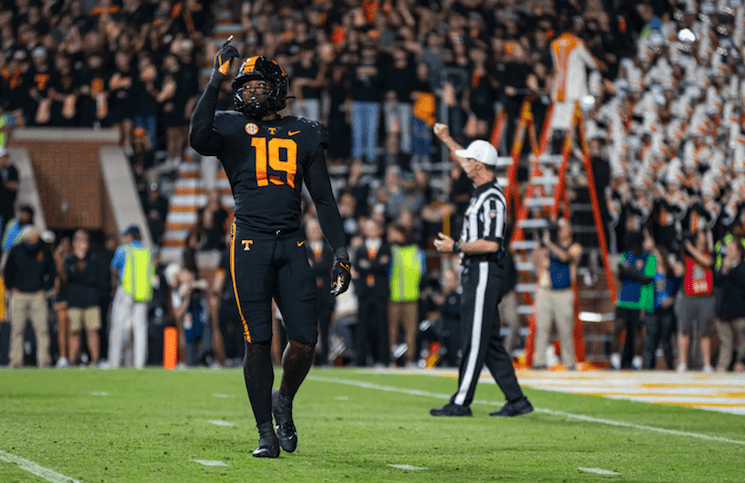 Featured image for Tennessee Triumphs Over Kentucky with Strong Offense and Key Changes