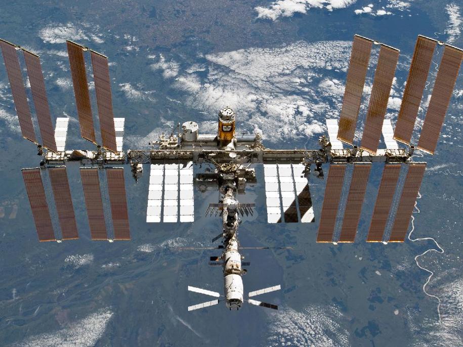 Featured image for ISS Faces Mounting Challenges Amidst Safety Concerns and International Disagreements
