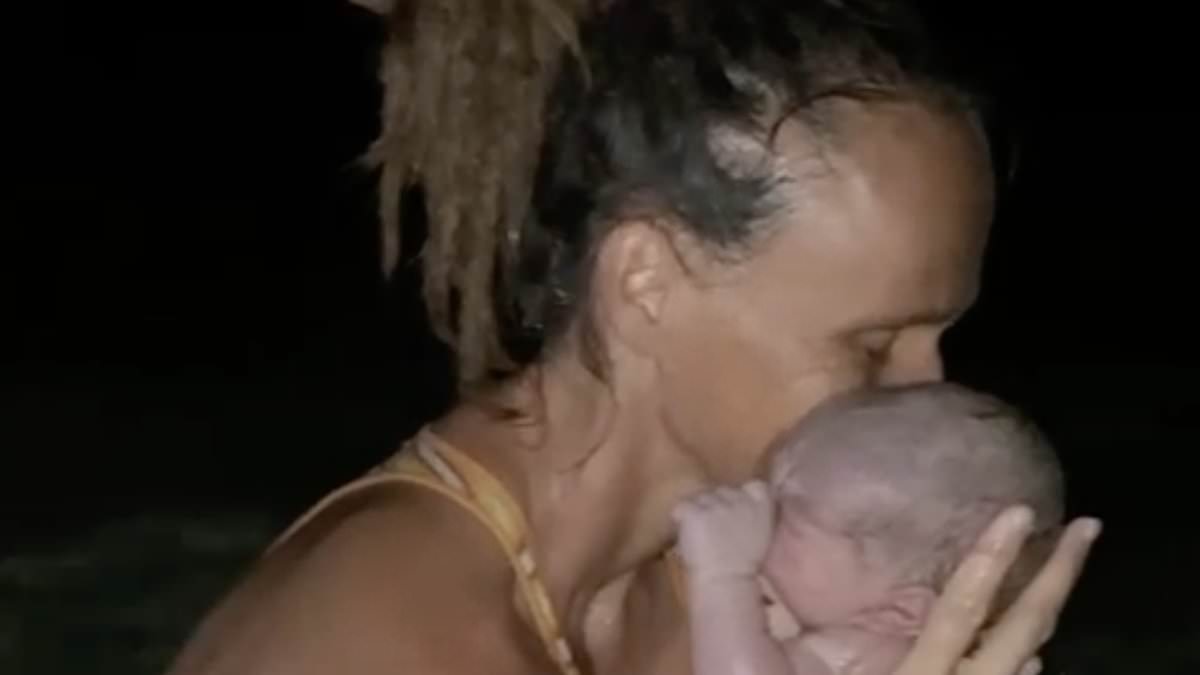 "Mother Gives Birth to Fifth Child While Swimming in Sea at 2am Without Medical Help"