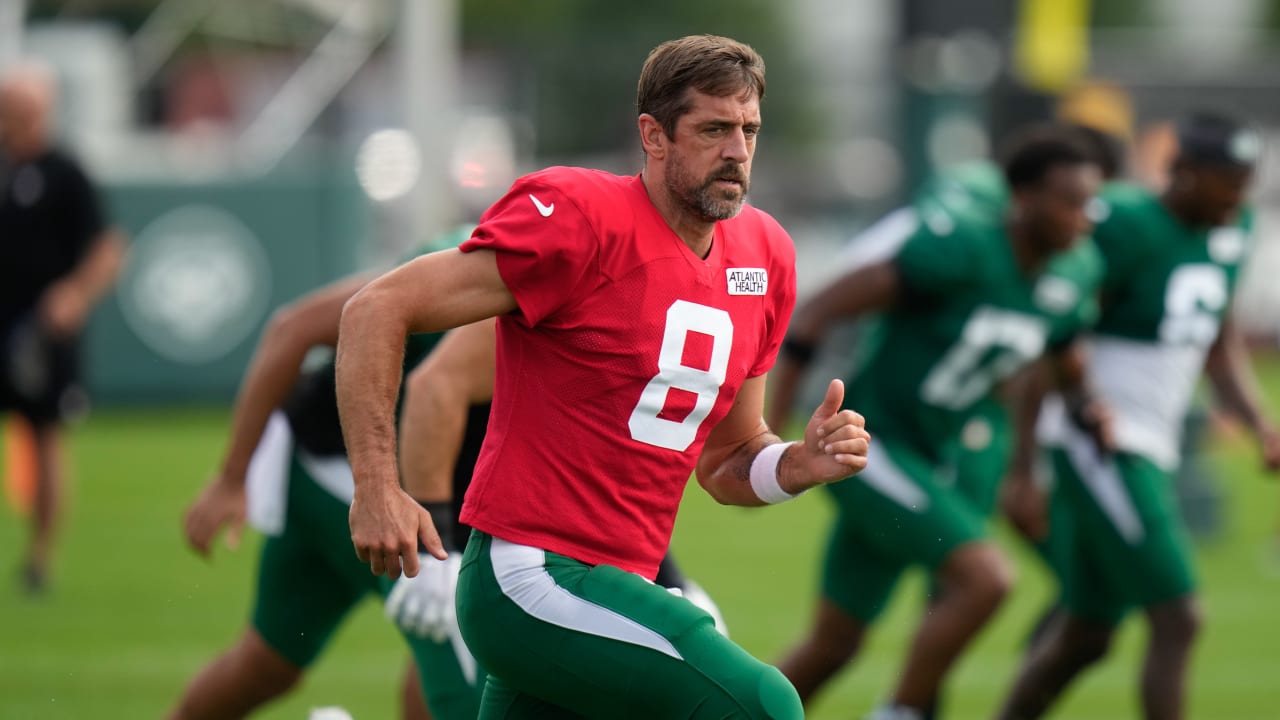 Aaron Rodgers' Return to Jets Practice Raises Questions and Possibilities