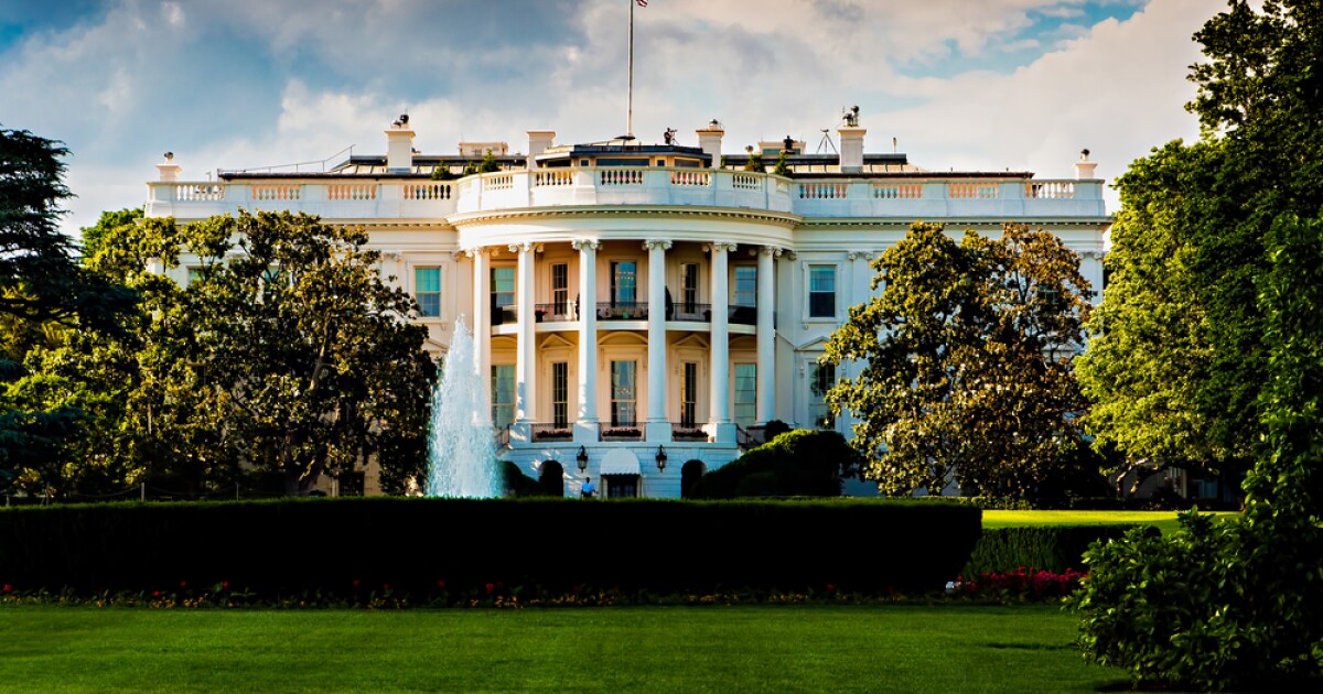 "Assessing Biden's Handling of Israel-Hamas Conflict and US Global Role"