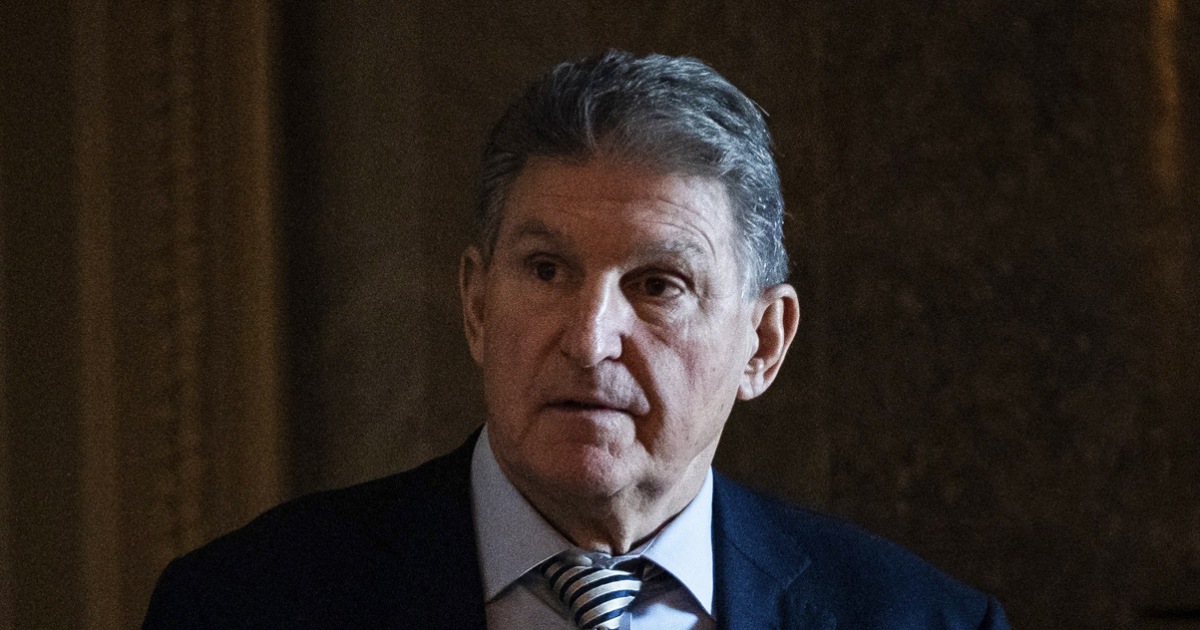 Joe Manchin, Centrist Democratic Senator, Won't Seek Reelection in 2024
