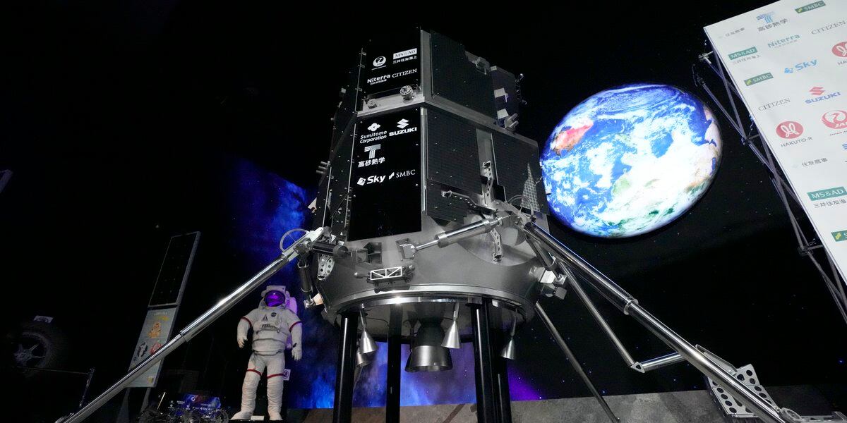 Japanese company investigates lunar lander crash on moon