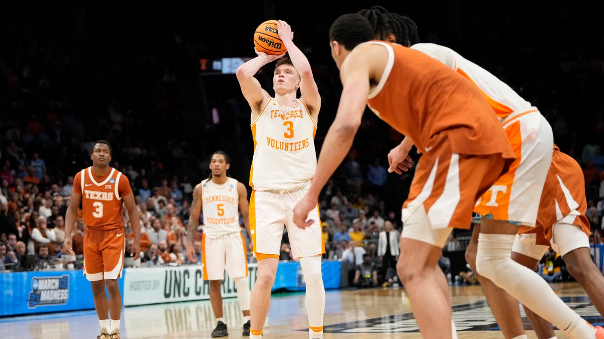 Featured image for "Rick Barnes' Wisdom Propels Tennessee Past Texas in March Madness Upset"