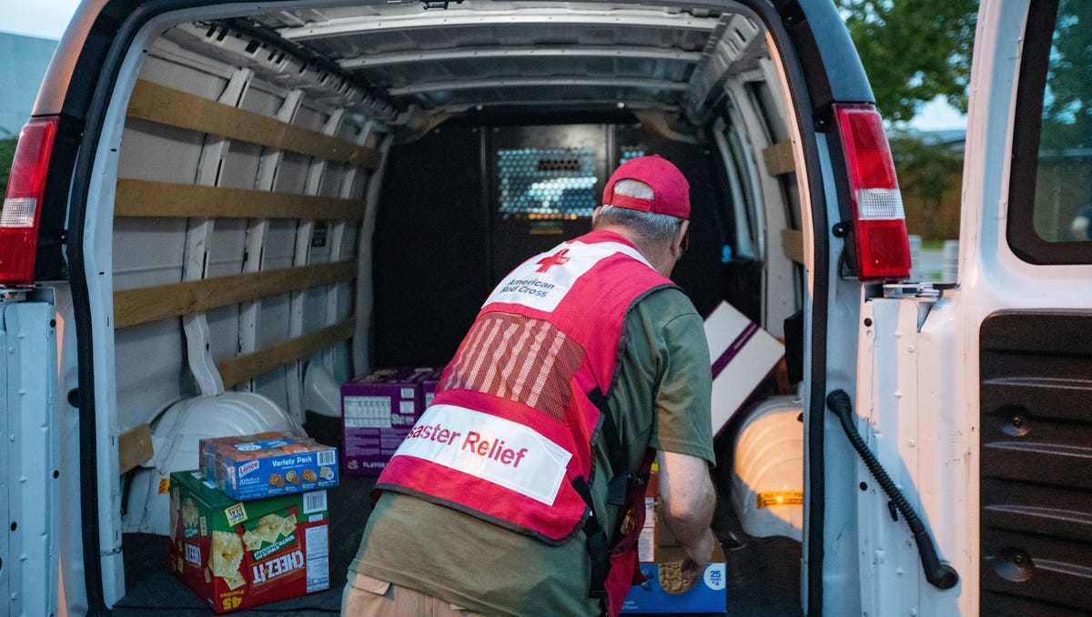 "Hurricane Idalia Devastates Florida and Georgia: How You Can Aid in Relief Efforts"