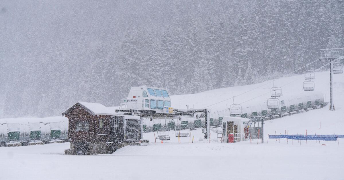 "California Braces for Monster Blizzard with Life-Threatening Snow and Wind"