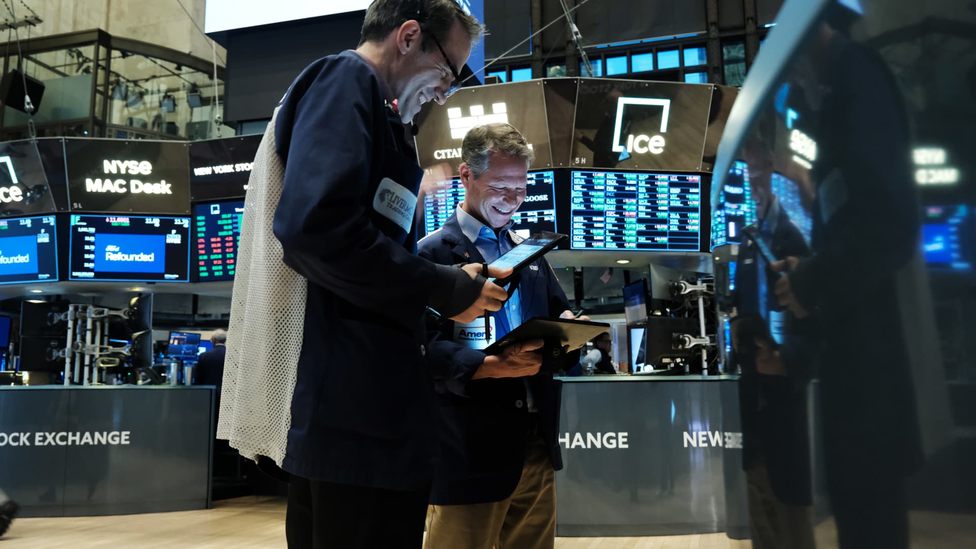 Investors Eye Inflation Data as Treasury Yields Fluctuate.