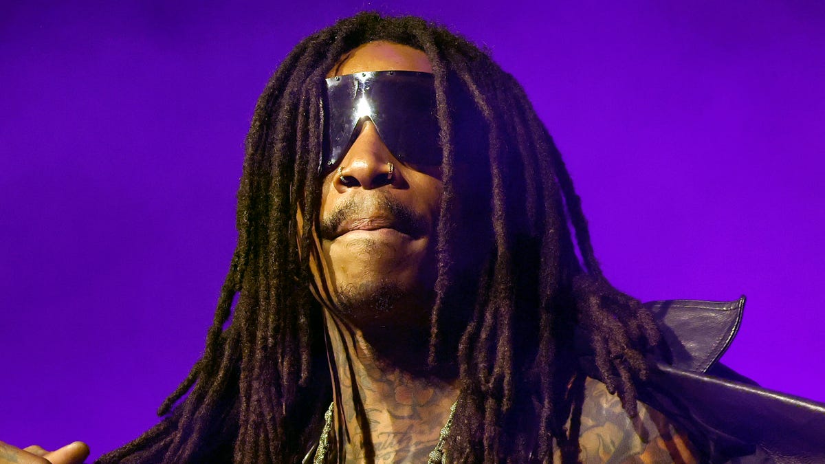 Featured image for Wiz Khalifa Arrested in Romania for Onstage Cannabis Use