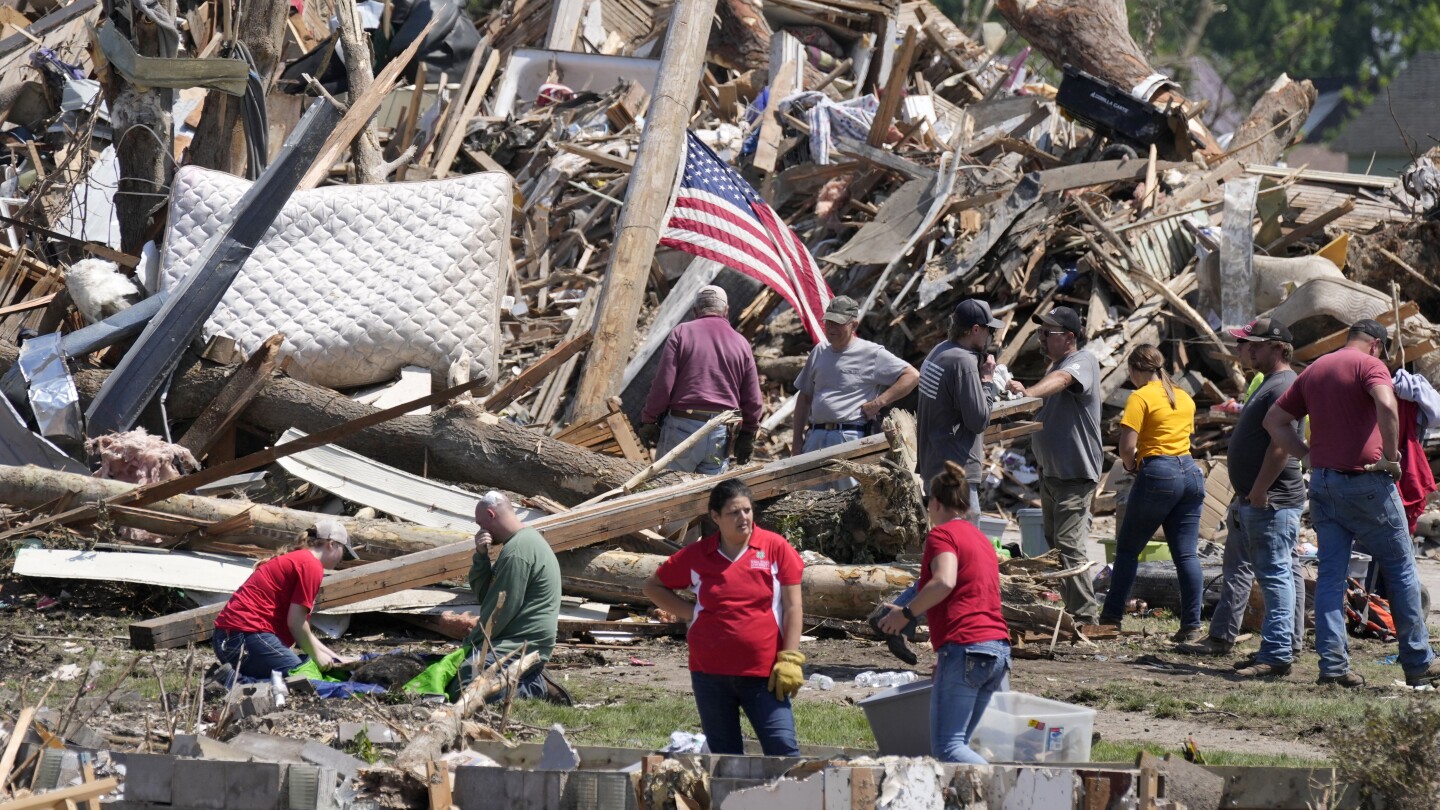 "Tornadoes Devastate Iowa: 5 Dead, Dozens Injured"