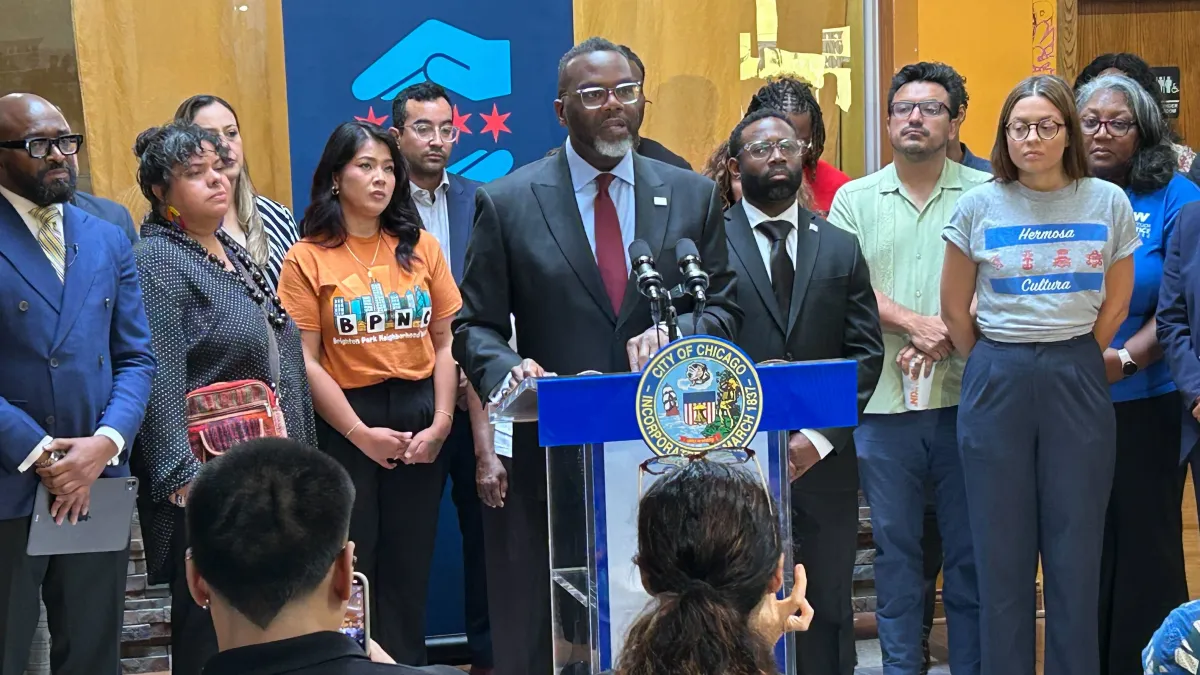 Chicago Declares ICE-Free Zones to Protect City Property from Federal Agents
