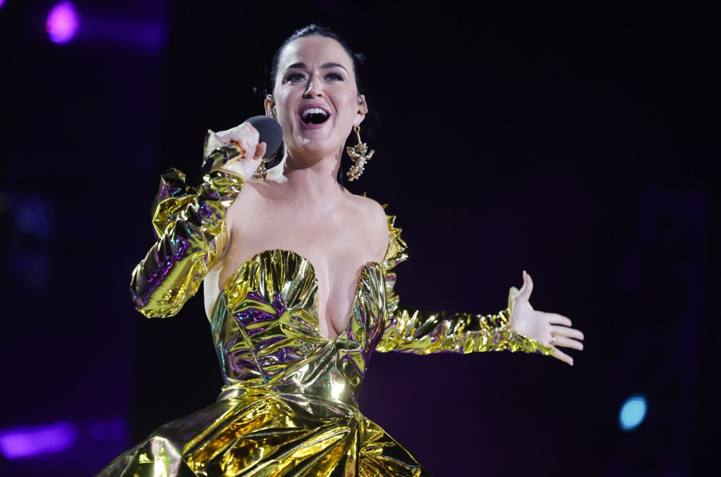 Katy Perry and Orlando Bloom's Daughter Daisy Dove Steals the Show at Vegas Residency Finale