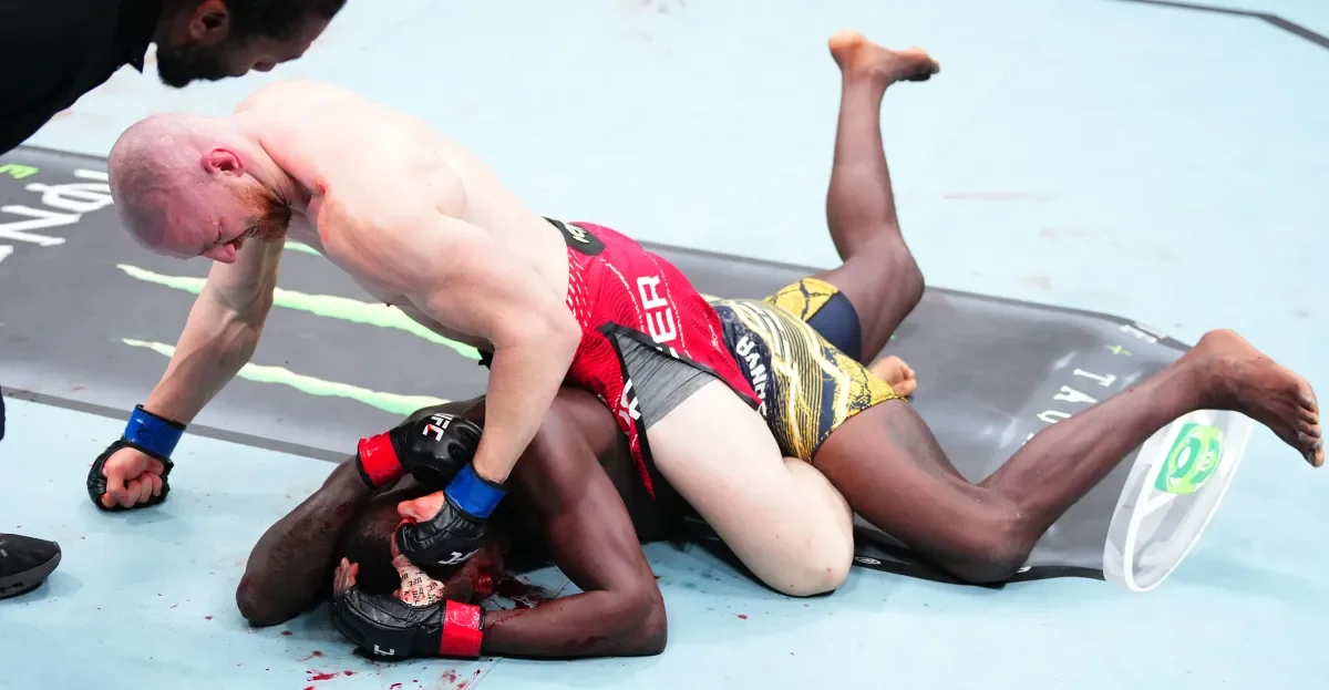 Pyfer stuns Adesanya with second-round KO at UFC Seattle