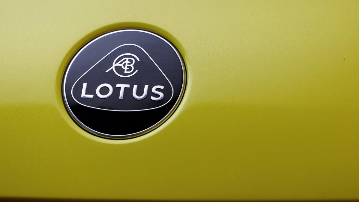 Featured image for "Lotus Tech's EV Game Plan: SPAC Merger, Nasdaq Debut, and Global Luxury Success"