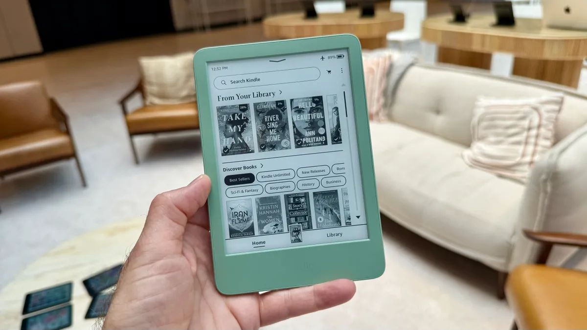 Score Early Black Friday Deals on Amazon's New Kindle E-Readers