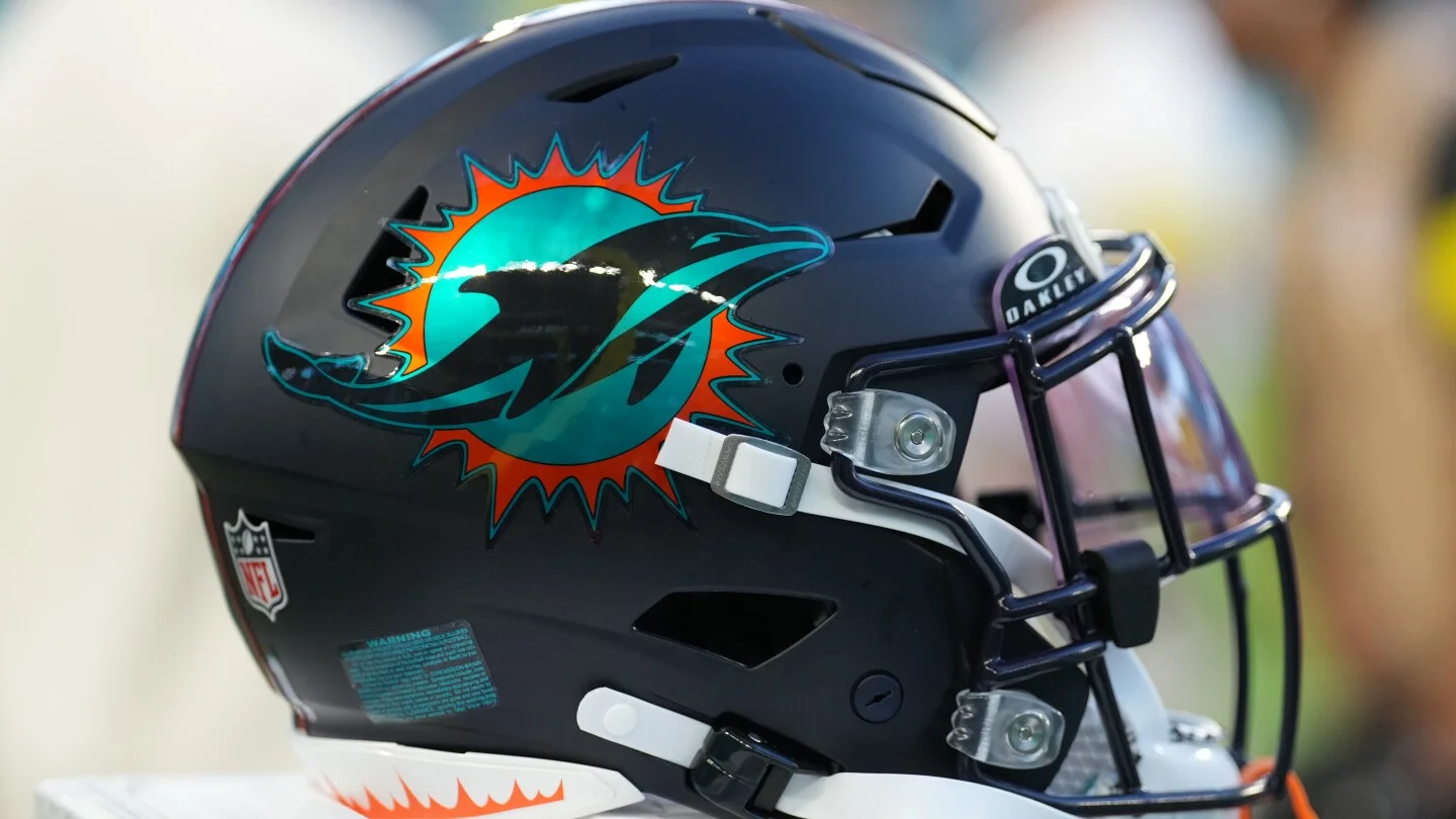 Dolphins Launch New Era by Releasing Hill, Daniels, Westbrook-Ikhine