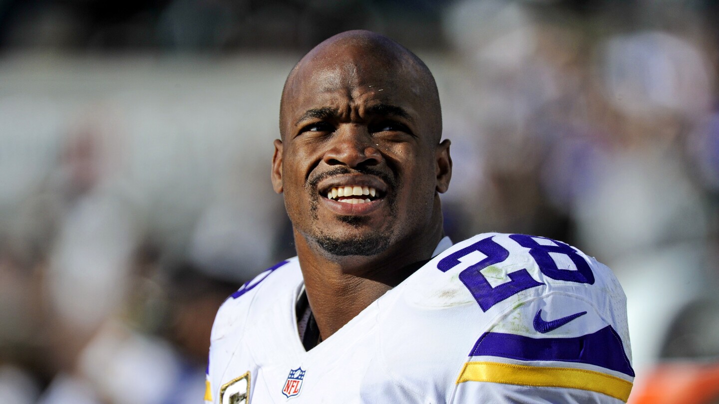 Featured image for Former NFL Star Adrian Peterson Arrested on DWI and Weapon Charges in Texas
