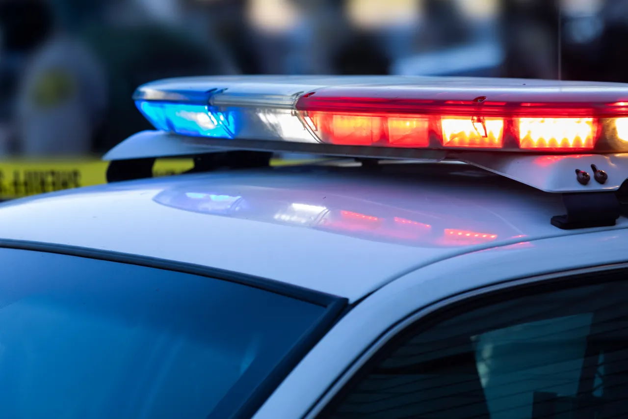 Featured image for "Albuquerque Man Arrested for Threatening Store Employees and Facing Burglary Charges"