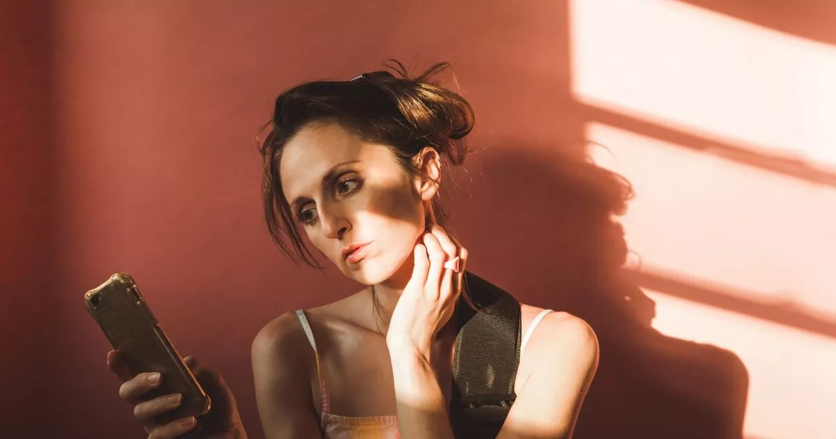 Featured image for "Recognizing Early Diabetes: Signs from Your Neck to Your Mouth"