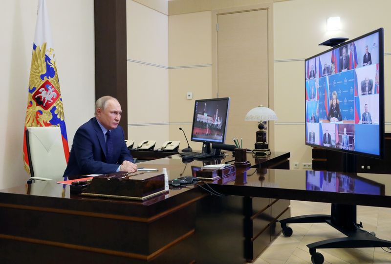 Ukraine's Peace Talks Hinge on Resource Depletion, Putin Claims