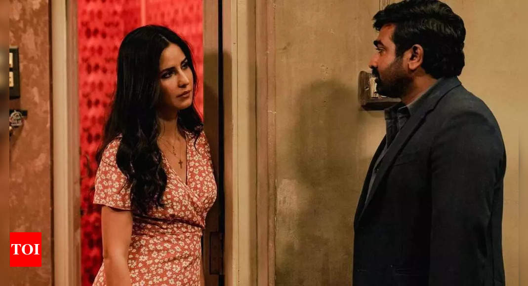 Featured image for Star-Studded Premiere: Merry Christmas Receives Rave Reviews