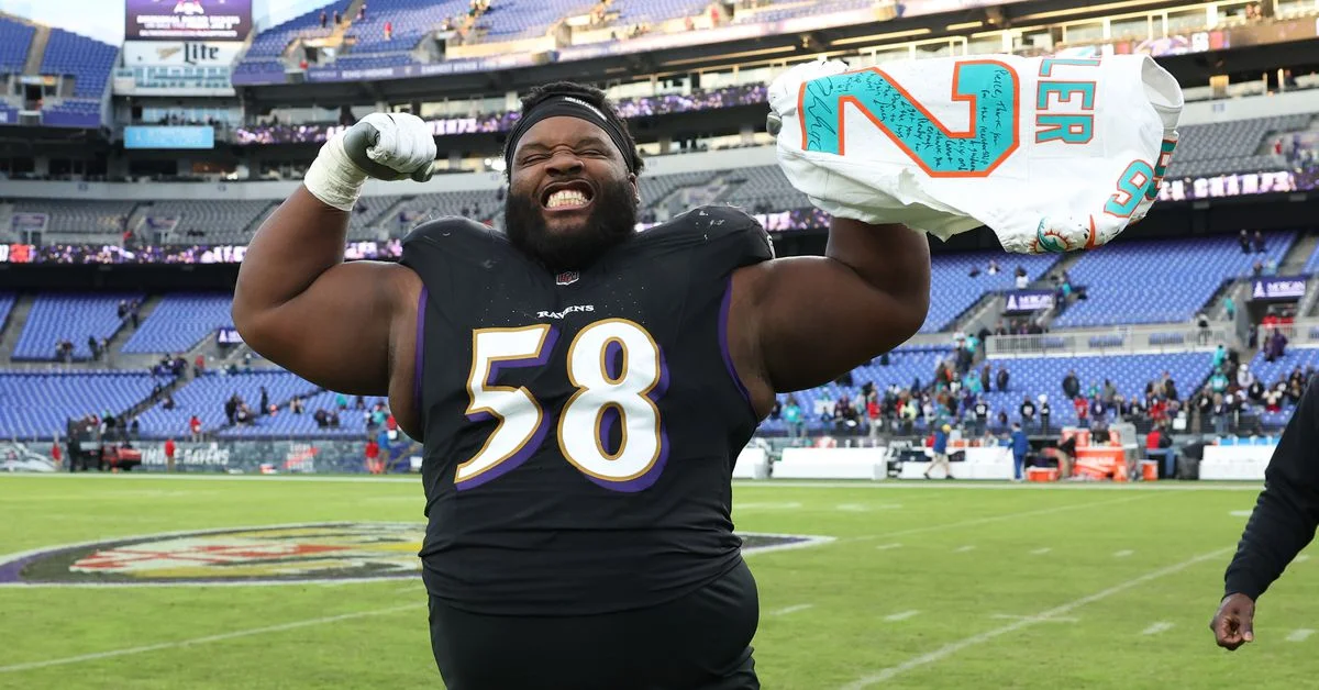 Featured image for "Ravens Secure DT Michael Pierce with a Two-Year, $7.5M Extension"