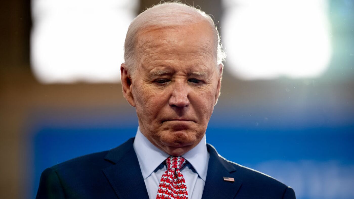 Featured image for "Biden Faces Growing Discontent Among Young Voters, Polls Reveal"