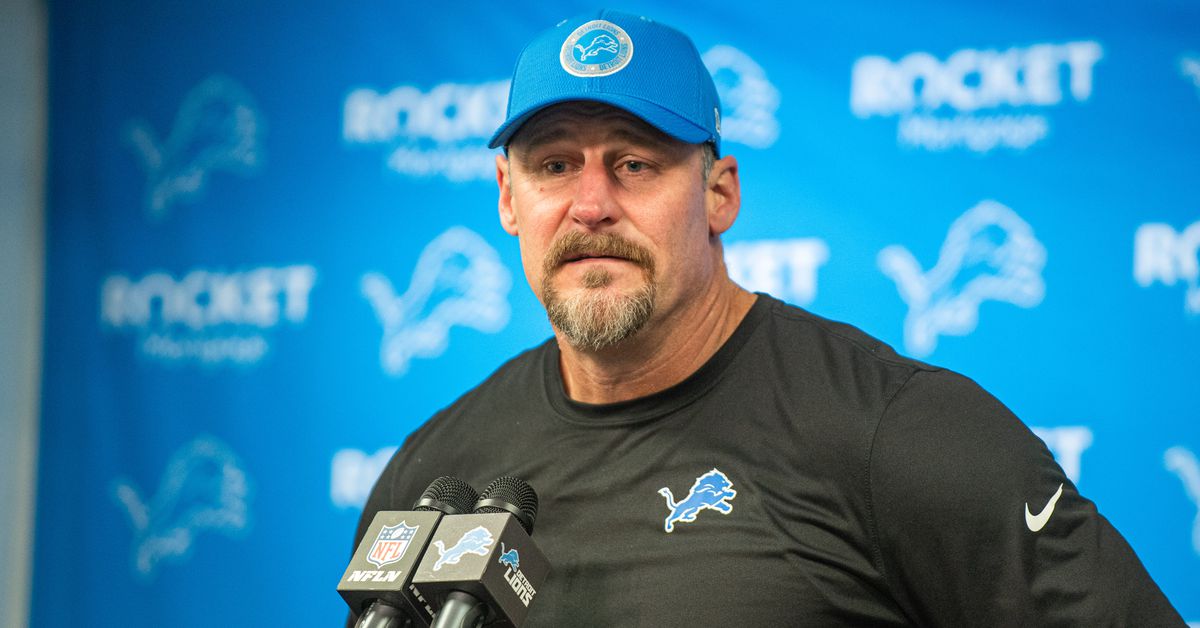 Featured image for Packers' Playoff Hopes and Lions' Challenges: A Week 14 Analysis