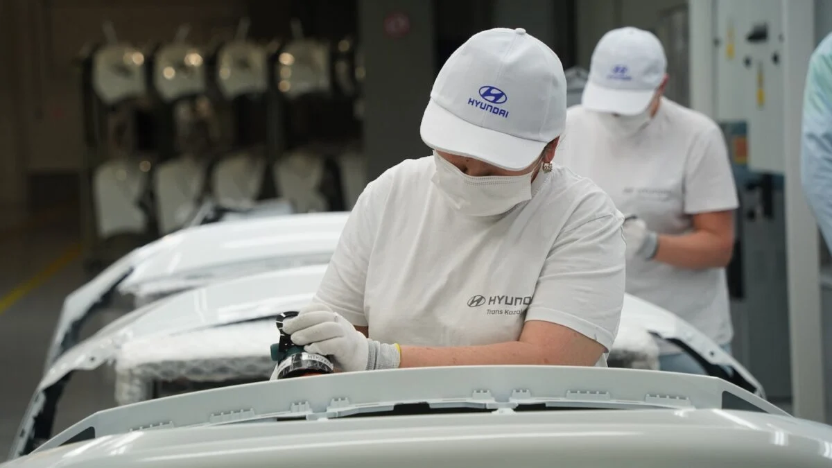 Featured image for Hyundai and Boston Dynamics Lead the Charge in Humanoid Robot Factory Innovation