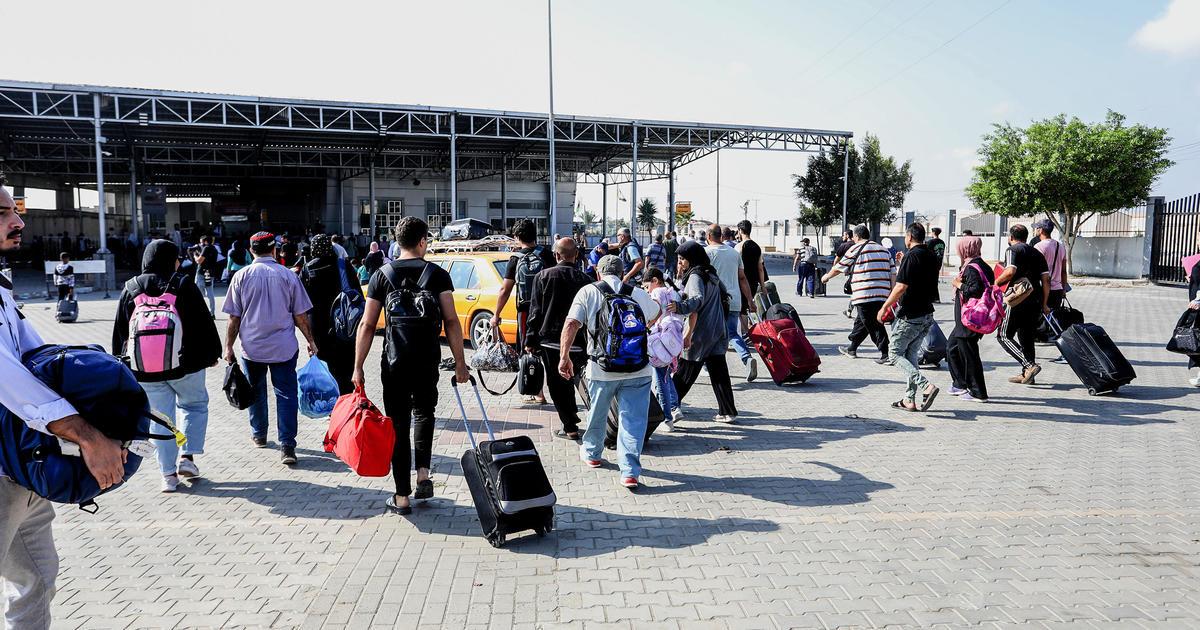 Foreigners Evacuated from Gaza as Rafah Border Crossing Opens