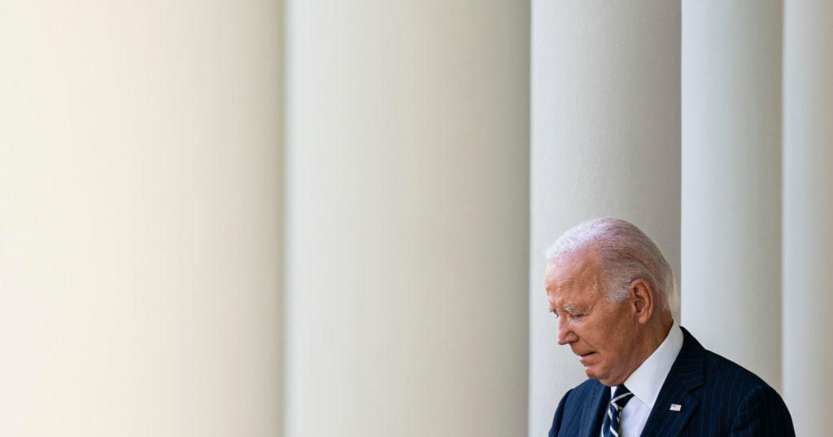 Featured image for Federal Judge Overturns Biden's Immigration Program for Spouses