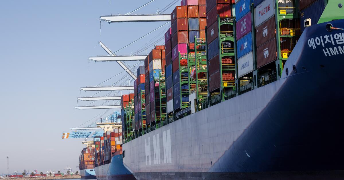 Featured image for West Coast Ports Face Decline and Disruptions Amid Tariff Challenges