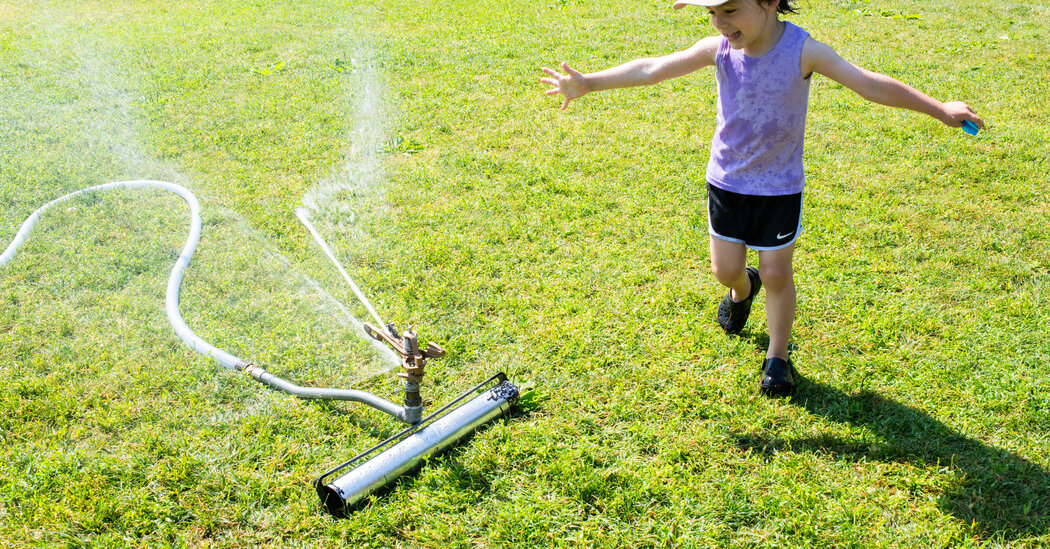 Featured image for "Heat Wave Engulfs 100 Million Across U.S. with No Relief in Sight"