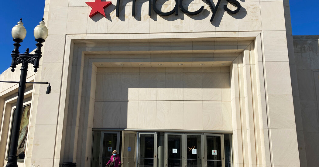 Featured image for Investor Group Raises Macy's Buyout Bid to $6.6 Billion