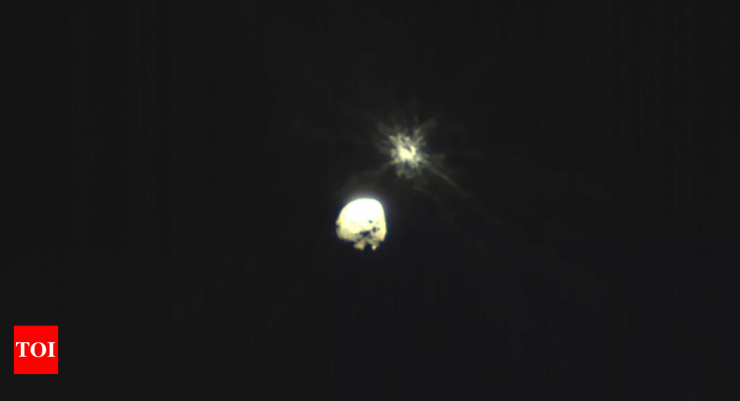 "Chinese Spacecraft Debris Creates Spectacular Fireball Show Over California Sky"