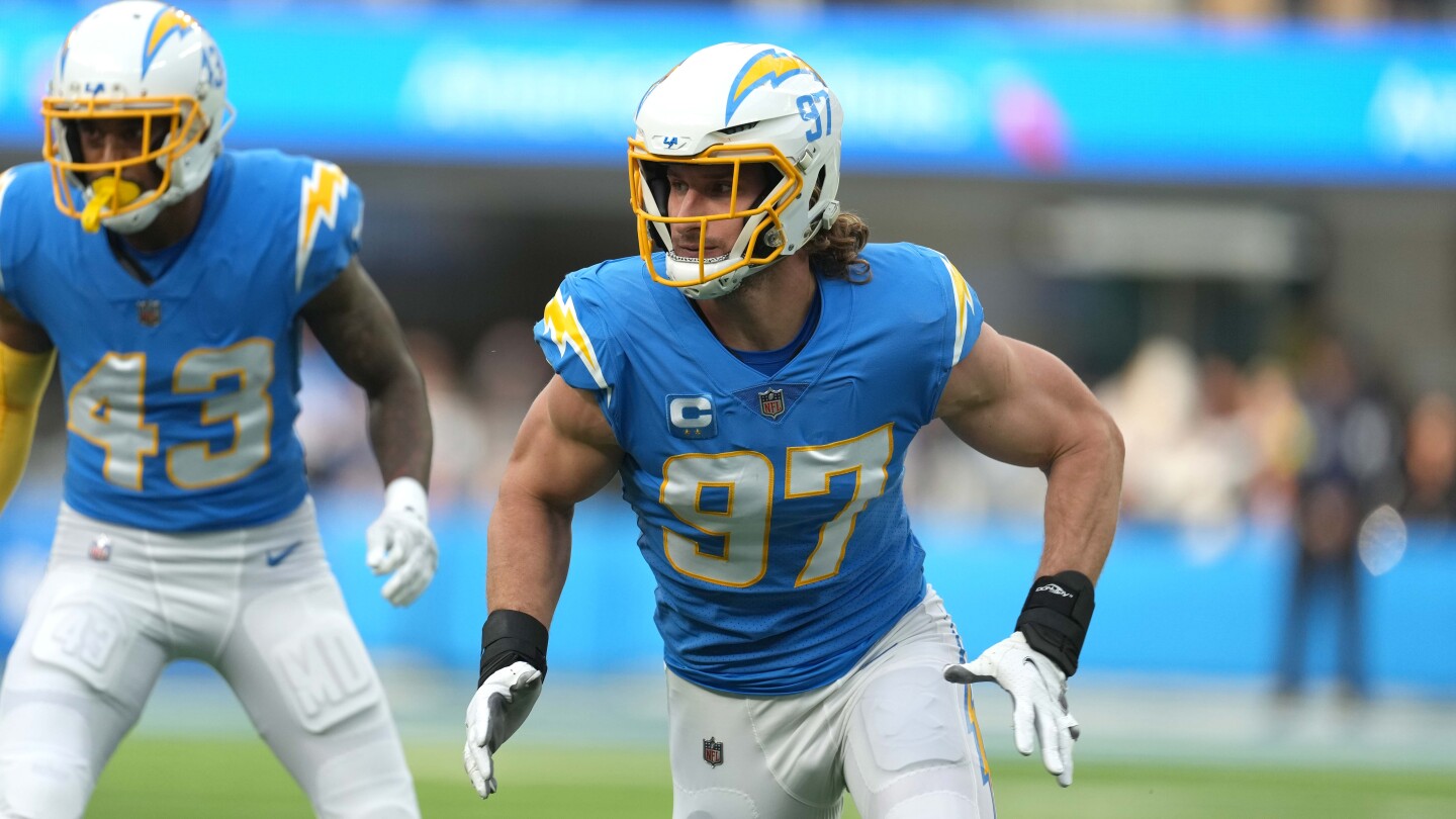 Joey Bosa's Hamstring Injury Keeps Him Out of Practice Again