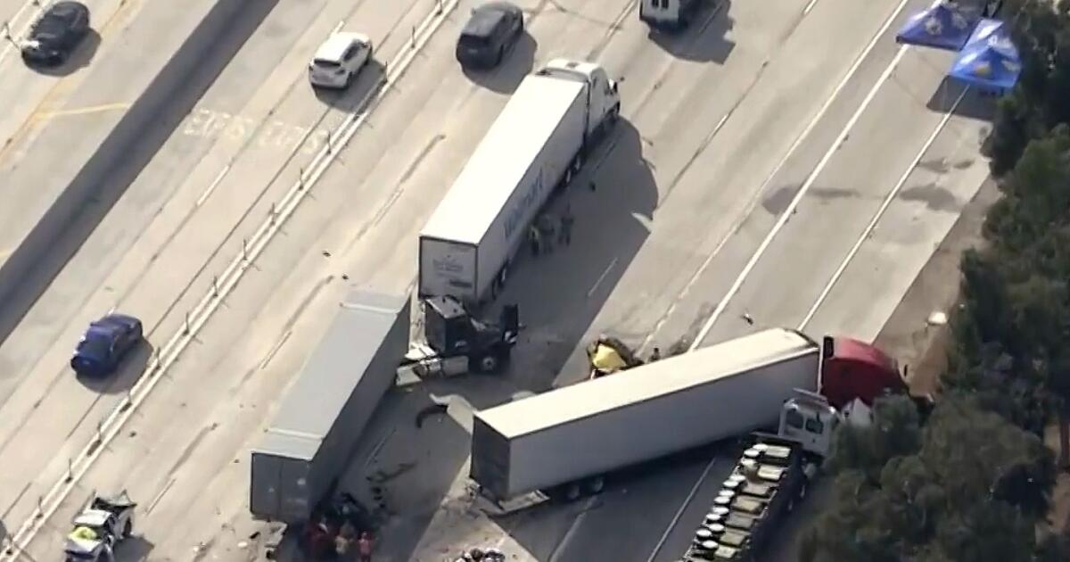 Featured image for Multiple Big Rigs Involved in Fatal I-10 Crash, Driver Arrested for DUI