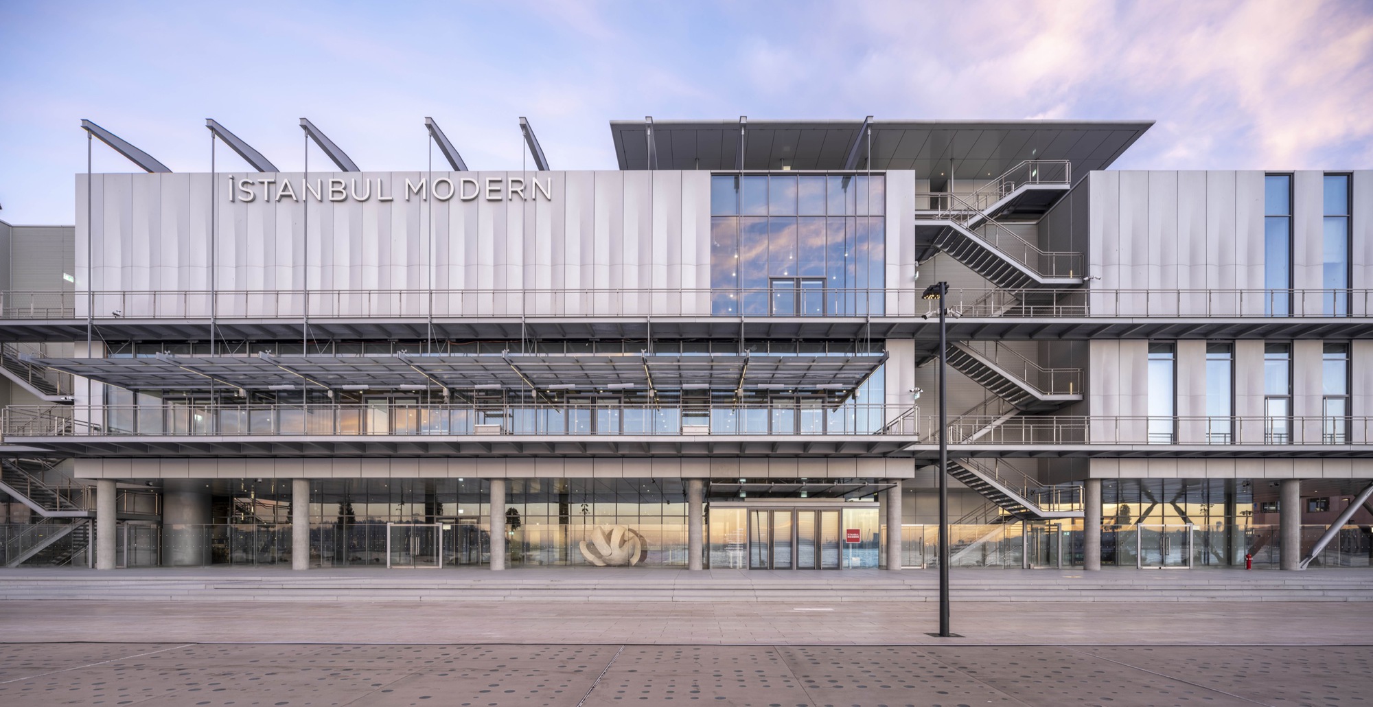 "Istanbul's Modern Museum: A Collaboration of Renzo Piano Building Workshop and Arup"