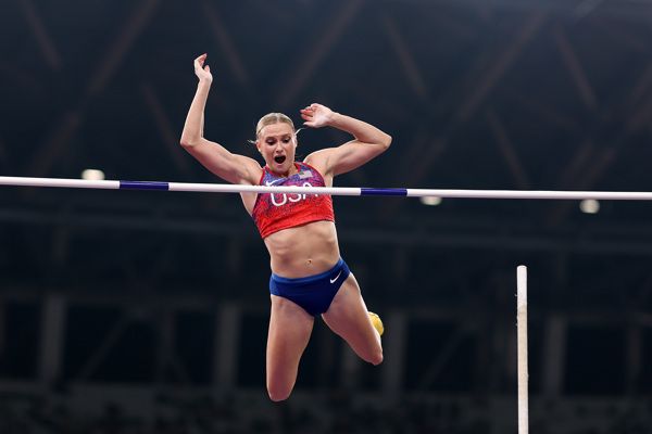 Featured image for Katie Moon Secures Third Consecutive World Pole Vault Title