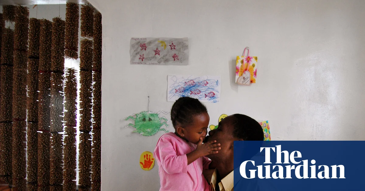 Featured image for Botswana Transforms from HIV Risk to Global Leader in Child Virus Elimination