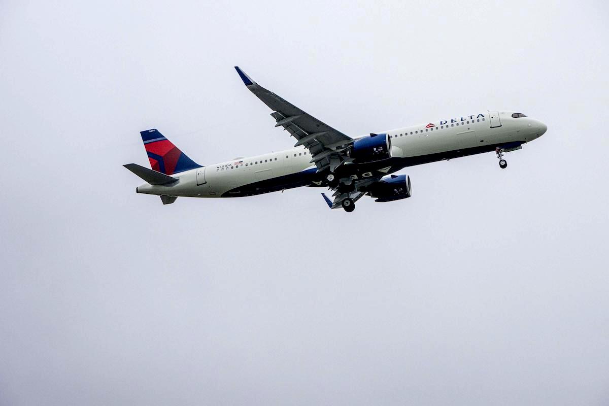 Featured image for Delta Expands Nonstop Routes to Miami and Honolulu
