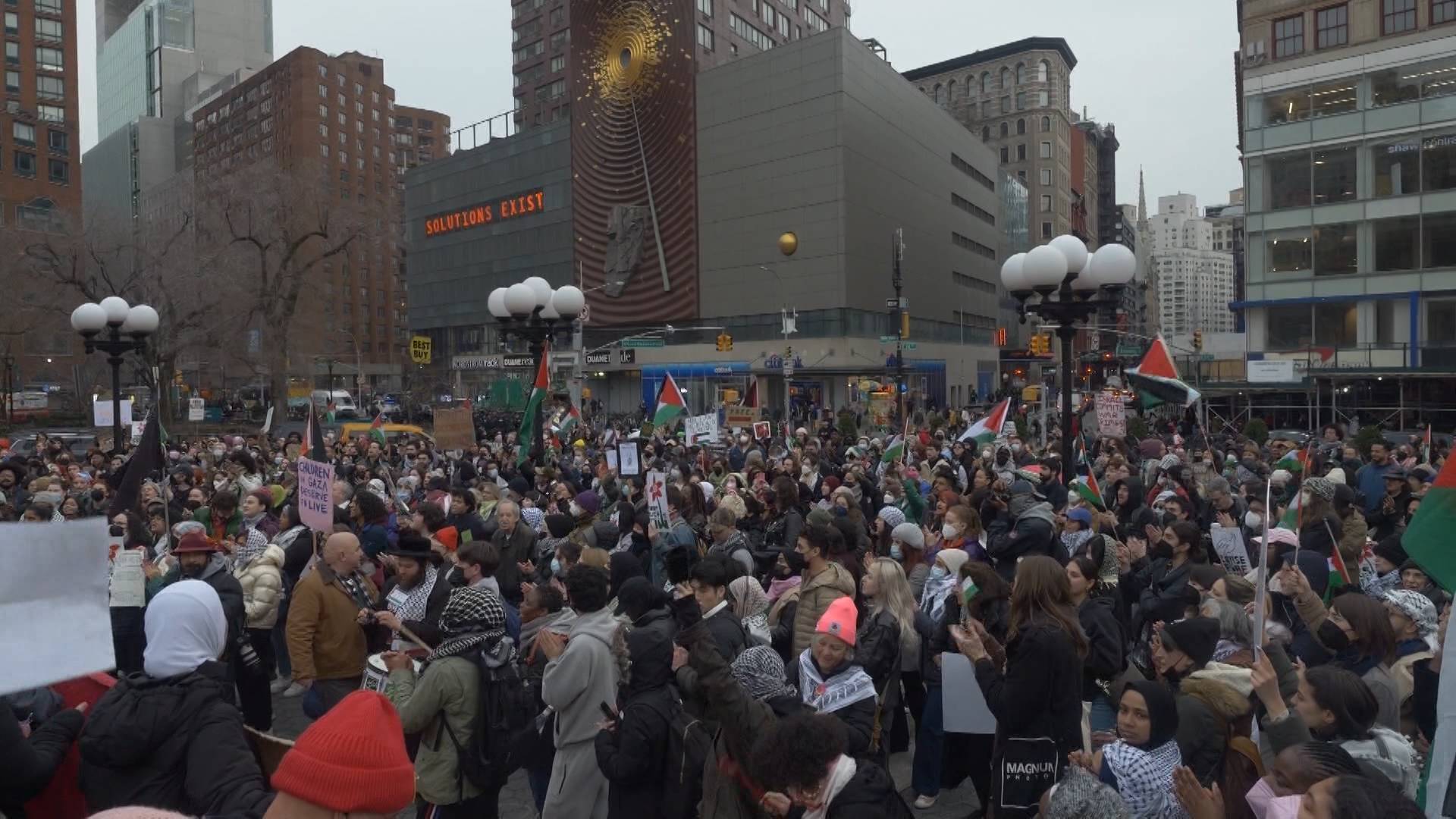 Global Protests Demand Ceasefire in Israel-Hamas Conflict